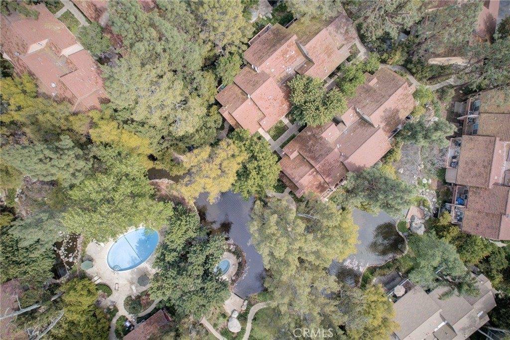 7101 Farralone Avenue, Canoga Park, CA 91303