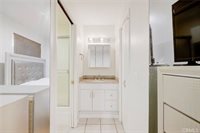 7101 Farralone Avenue, Canoga Park, CA 91303