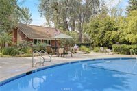 7101 Farralone Avenue, Canoga Park, CA 91303