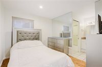 7101 Farralone Avenue, Canoga Park, CA 91303