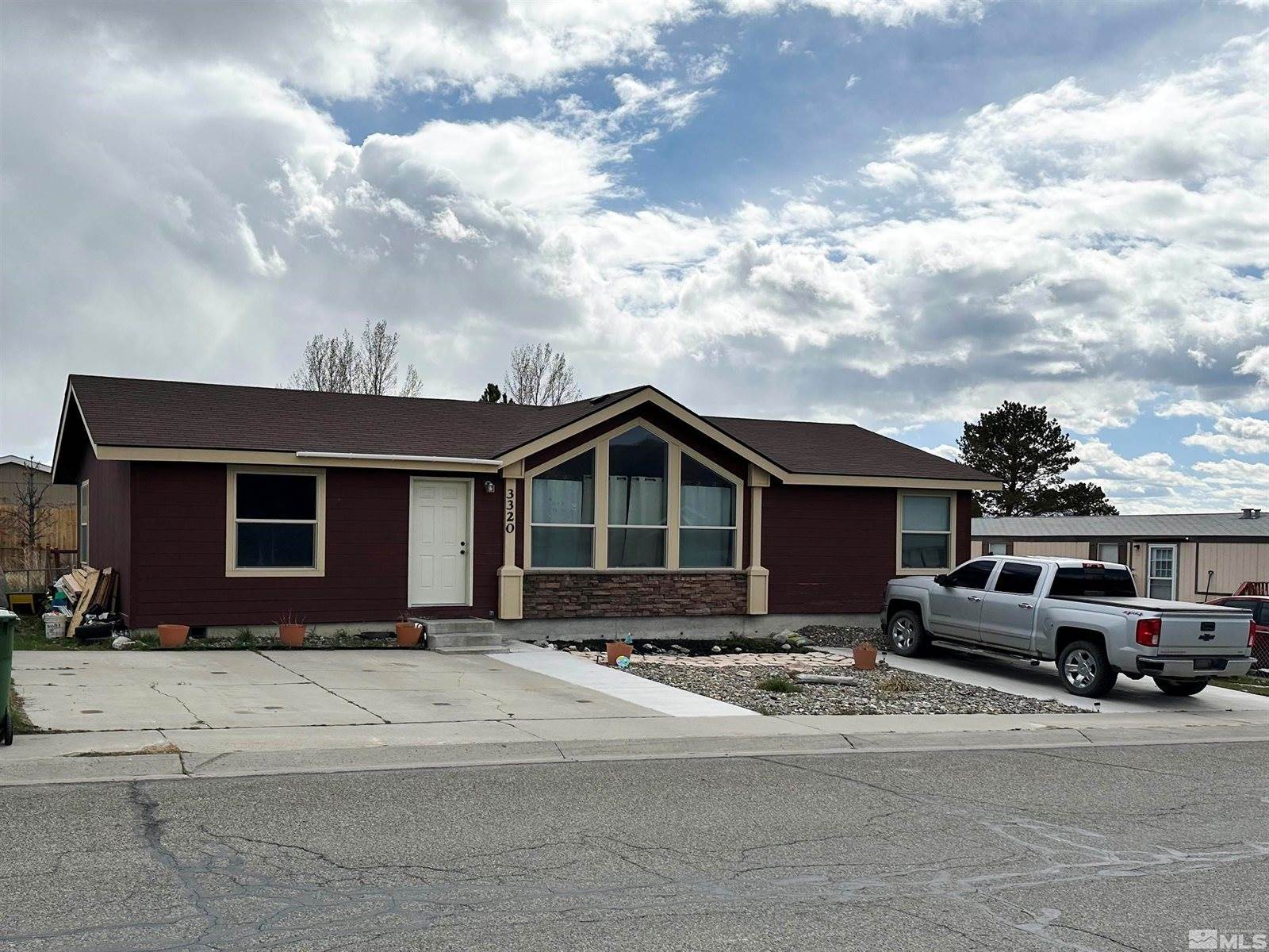 3320 Moon Ln, Winnemucca, NV 89445