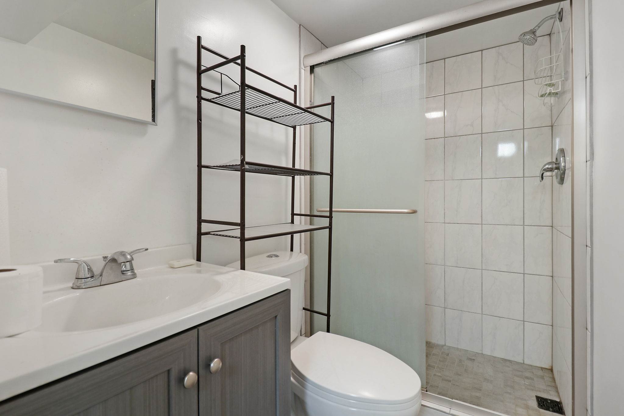 6122 49th Ave, Kenosha, WI 53142