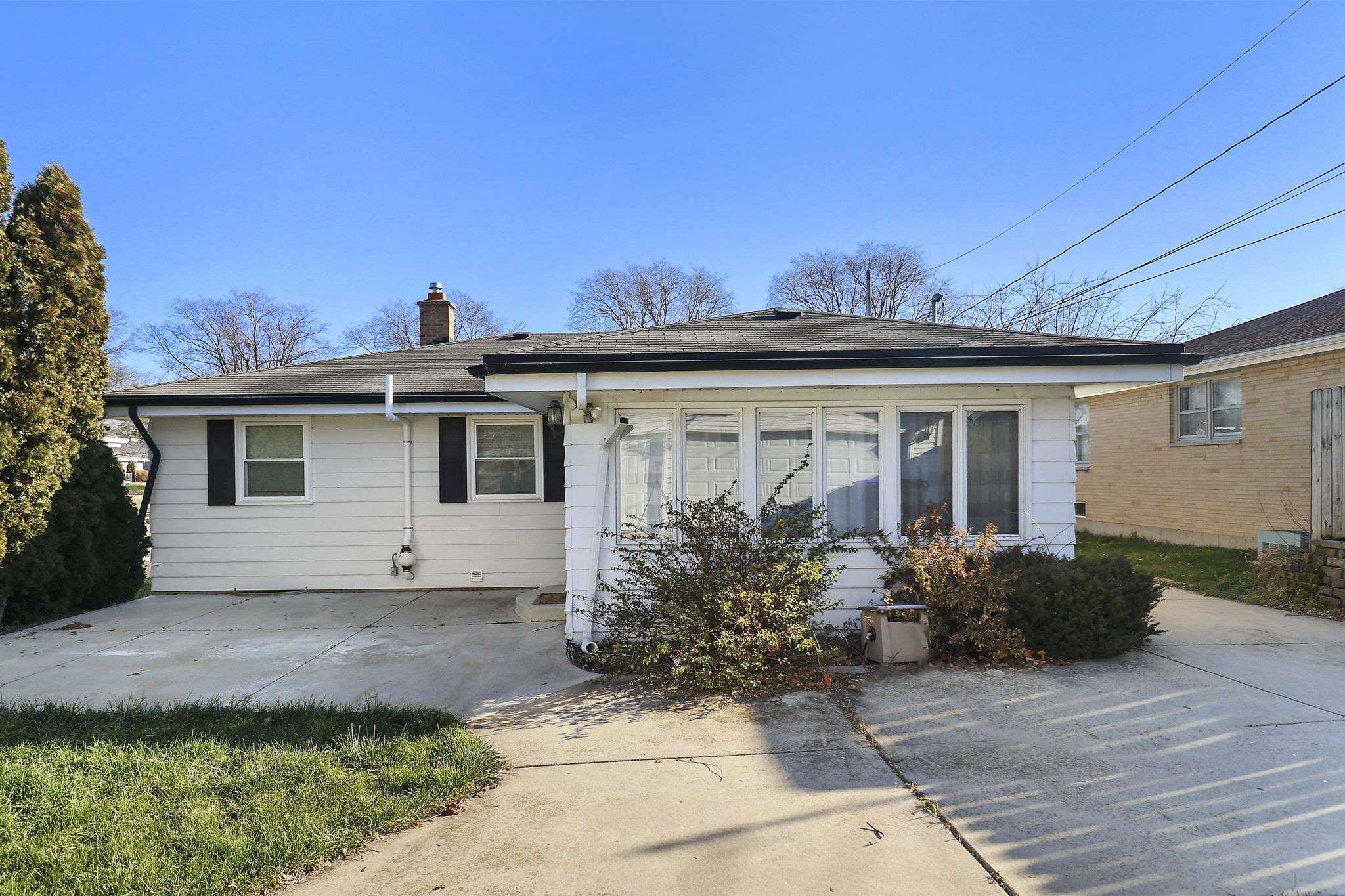 6122 49th Ave, Kenosha, WI 53142