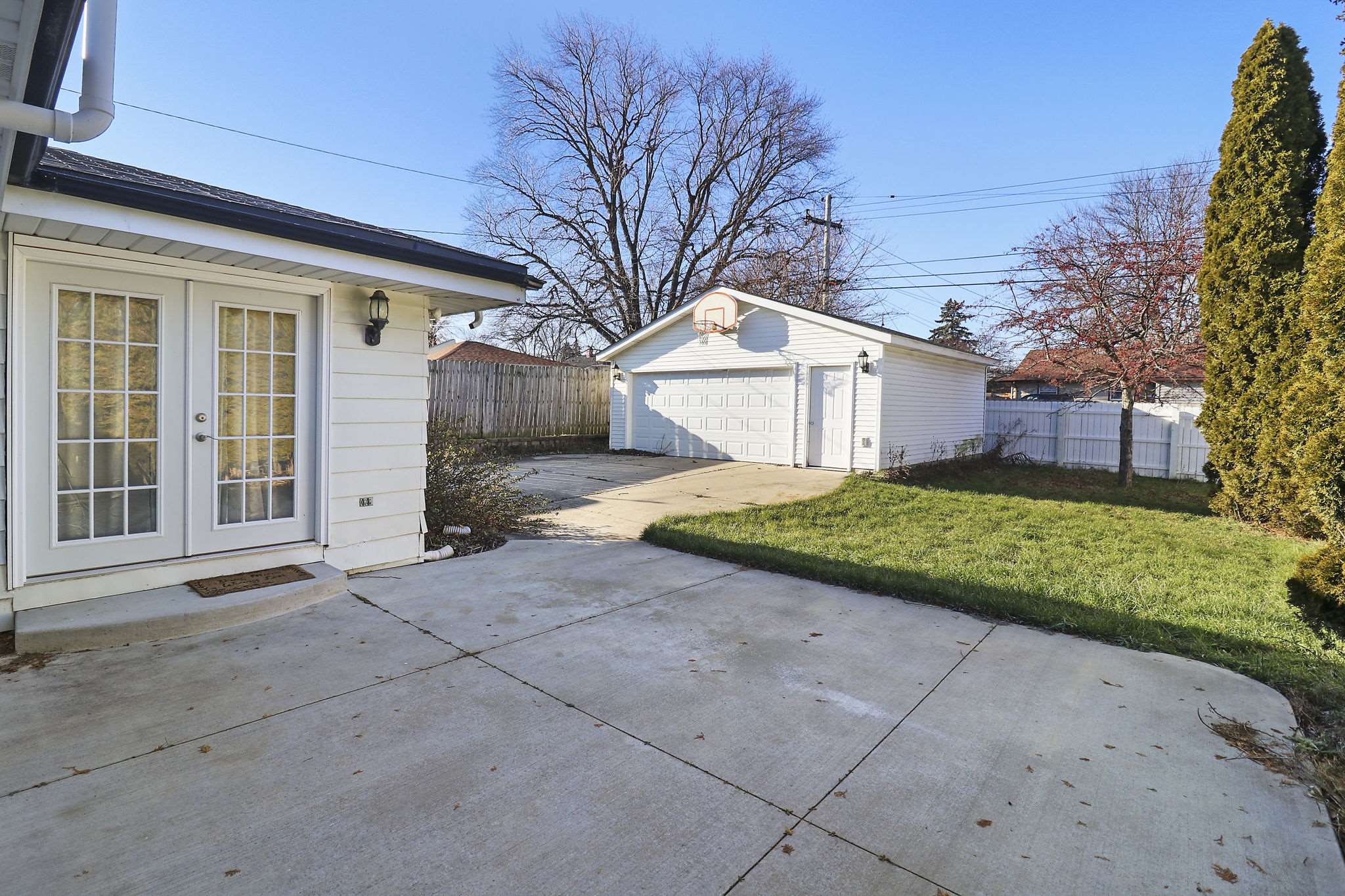 6122 49th Ave, Kenosha, WI 53142