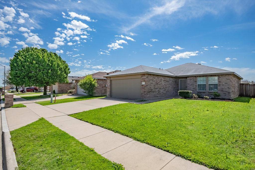 2529 Mill Springs Pass, Fort Worth, TX 76123