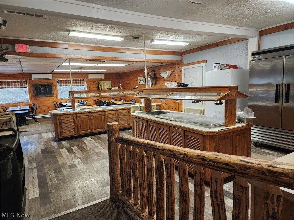 16869 Cadiz Road, Lore City, OH 43755