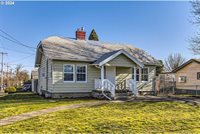 6887 North Central St, Portland, OR 97203