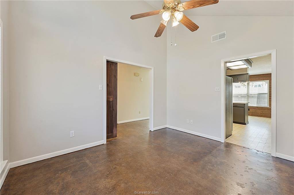 2702 Brookway Drive, College Station, TX 77845