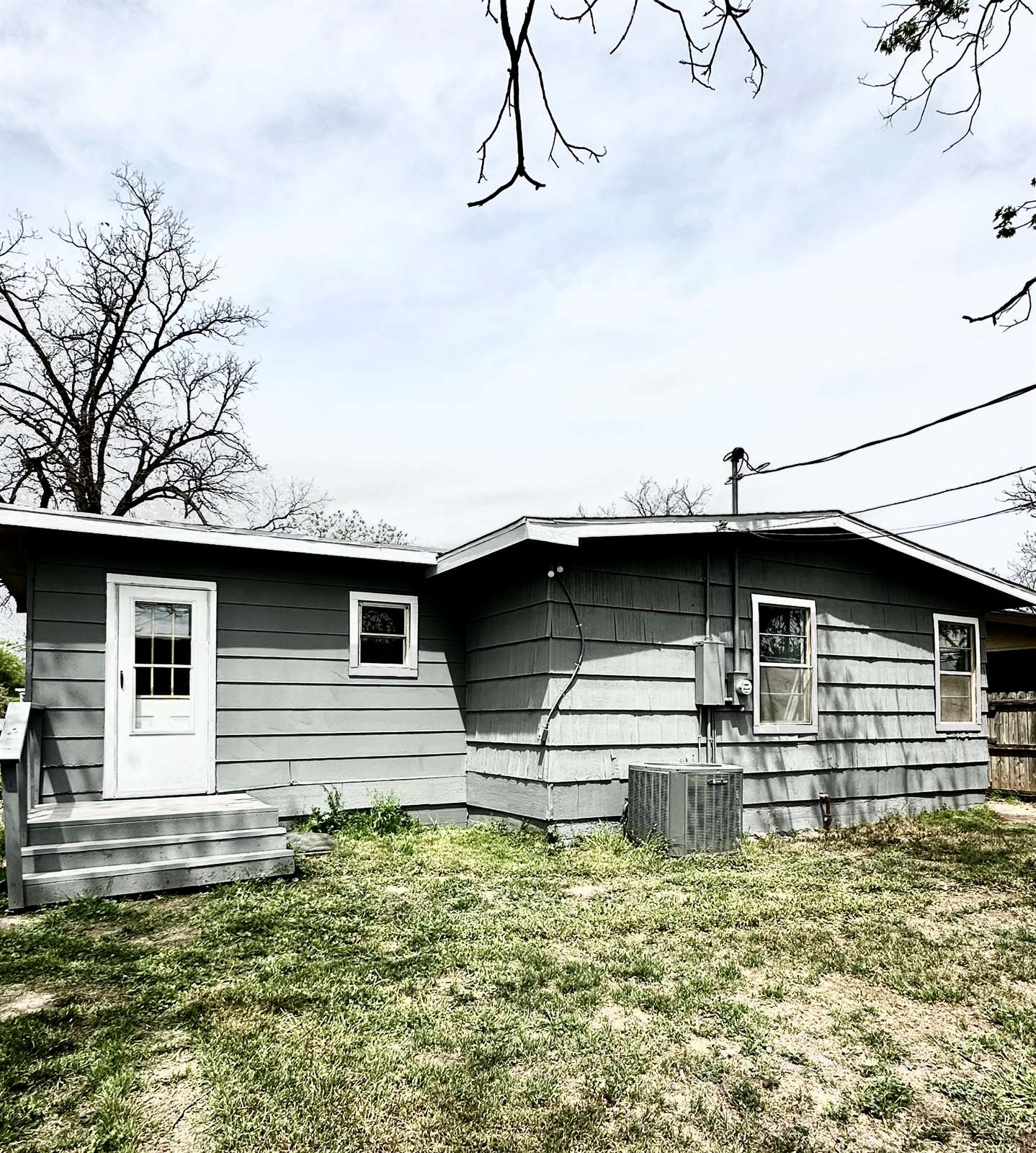 3107 San Antonio St., San Angelo, TX 76901