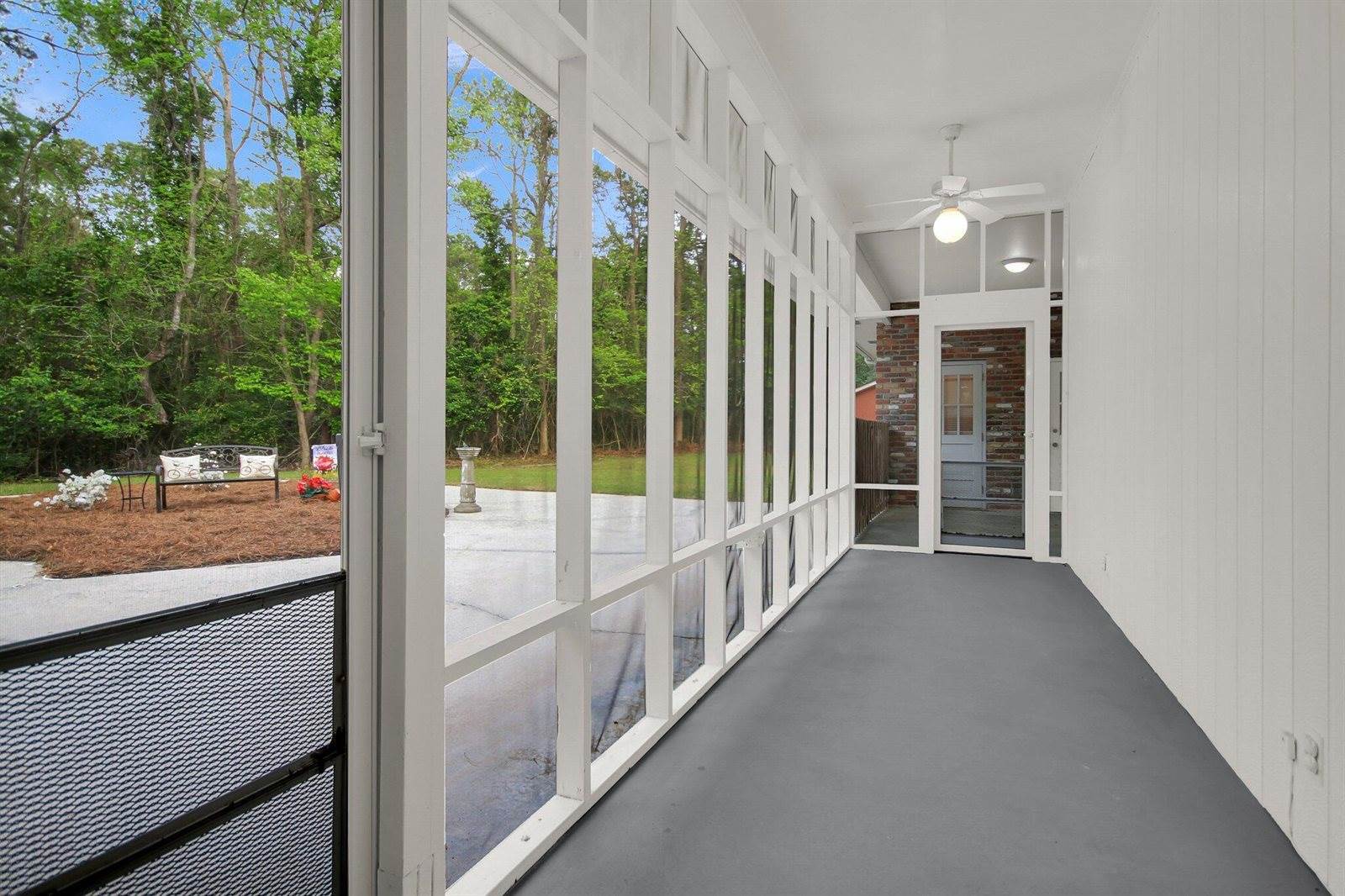 930 Holly Court, Hanahan, SC 29410