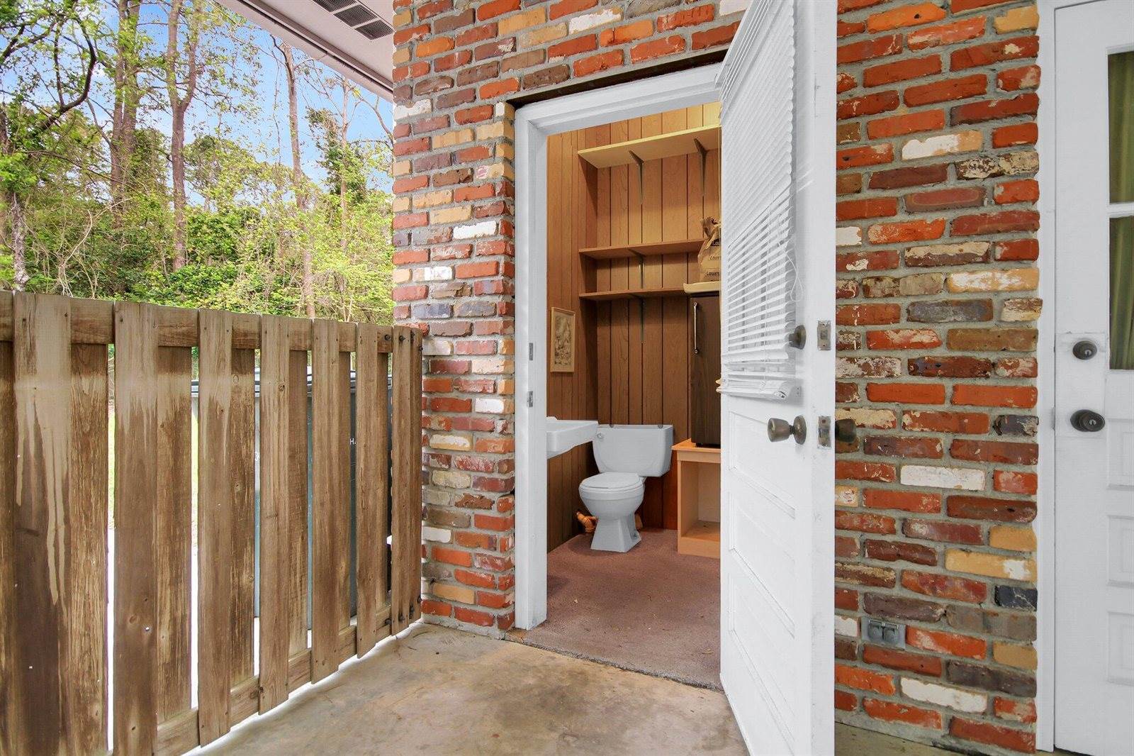 930 Holly Court, Hanahan, SC 29410