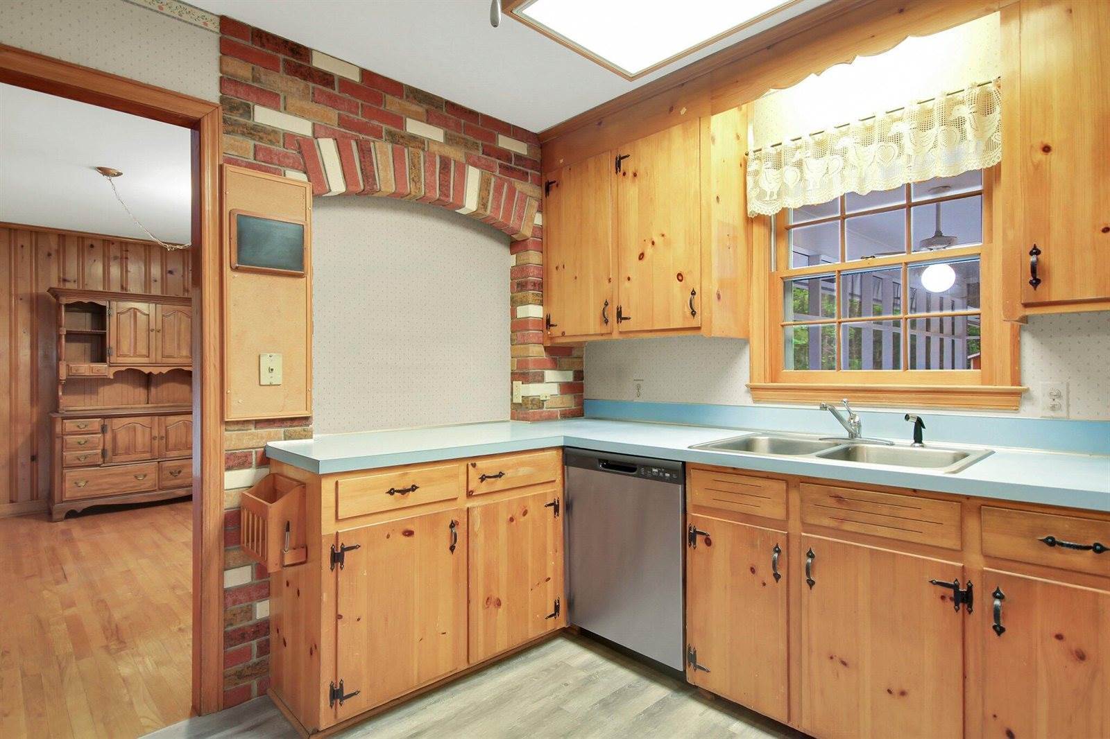 930 Holly Court, Hanahan, SC 29410