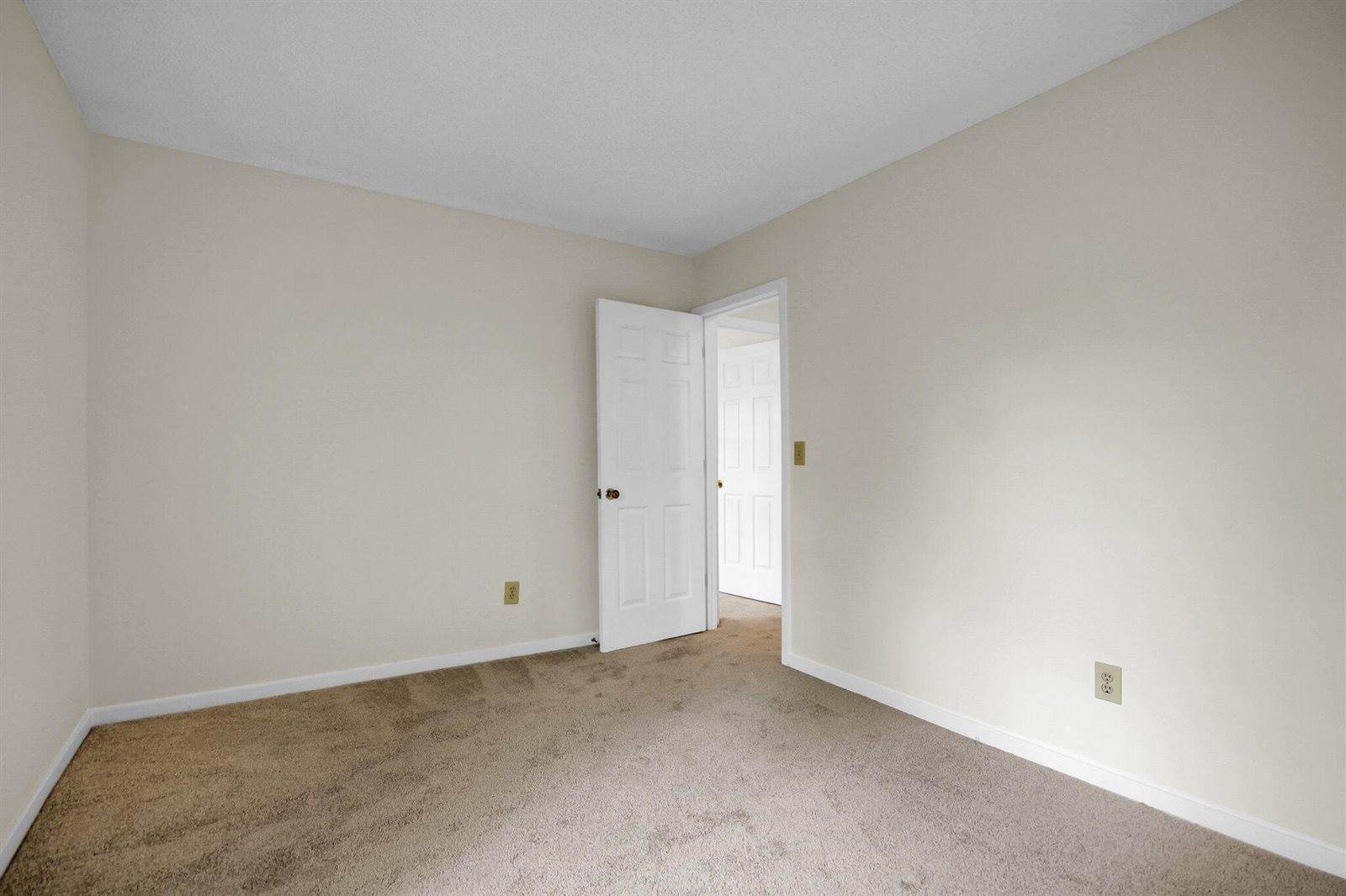 213 Birmingham Drive, Summerville, SC 29486