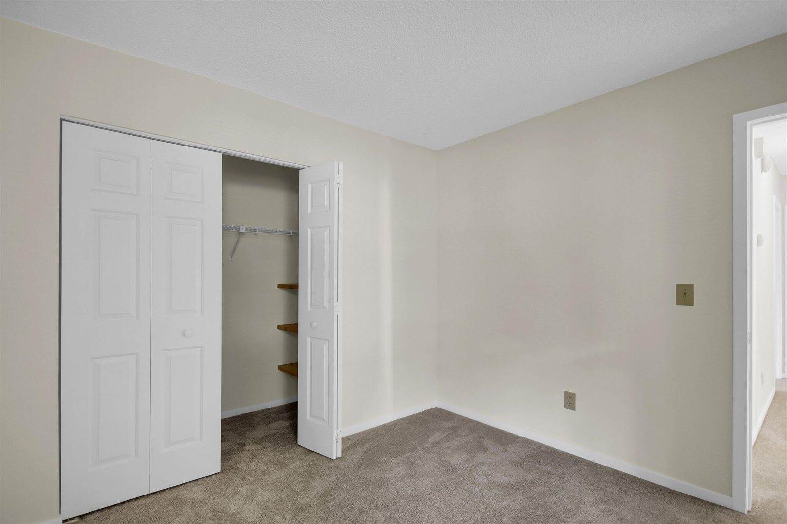 213 Birmingham Drive, Summerville, SC 29486