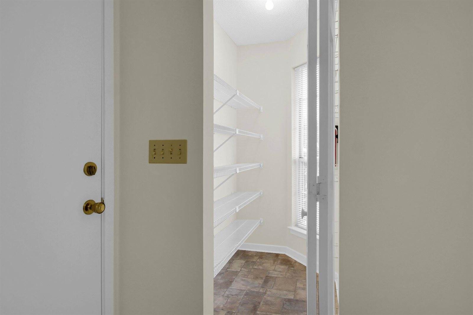 213 Birmingham Drive, Summerville, SC 29486