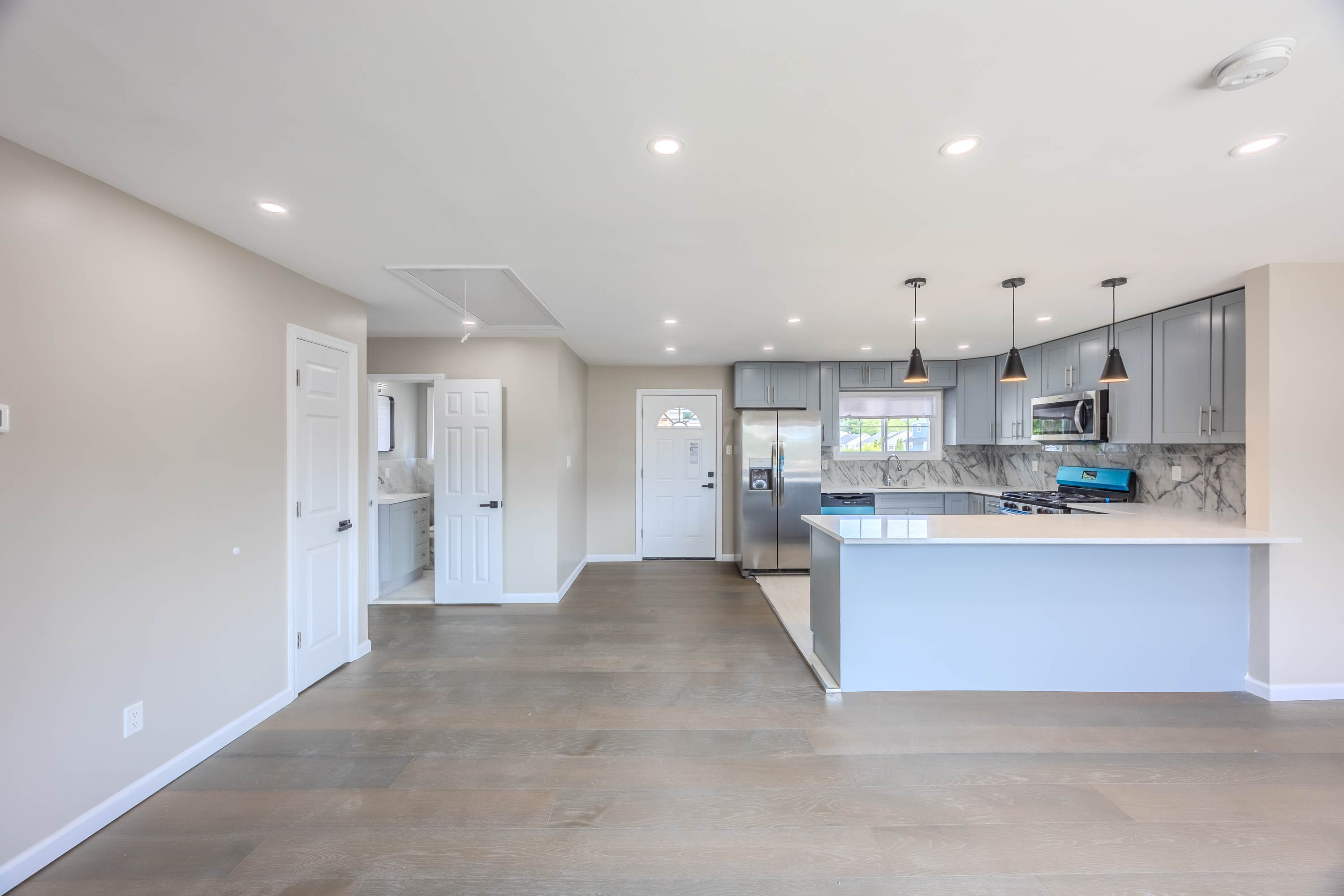 24 Penndale Drive, Amityville, NY 11701