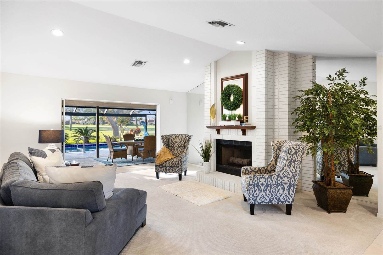 4941 Peridia Boulevard East, Bradenton, FL 34203