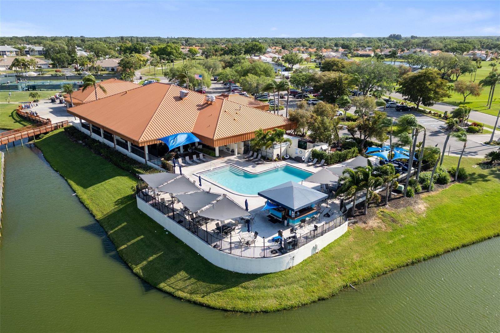 4941 Peridia Boulevard East, Bradenton, FL 34203