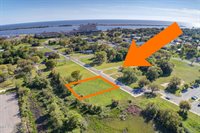 186 Pine Street, Biloxi, MS 39530