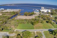 186 Pine Street, Biloxi, MS 39530