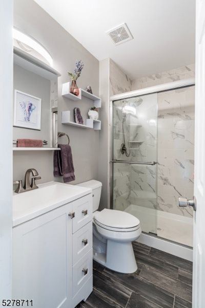 3041 Bloomingdale Dr, Hillsborough, NJ 08844