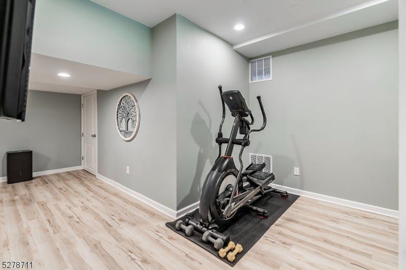 3041 Bloomingdale Dr, Hillsborough, NJ 08844