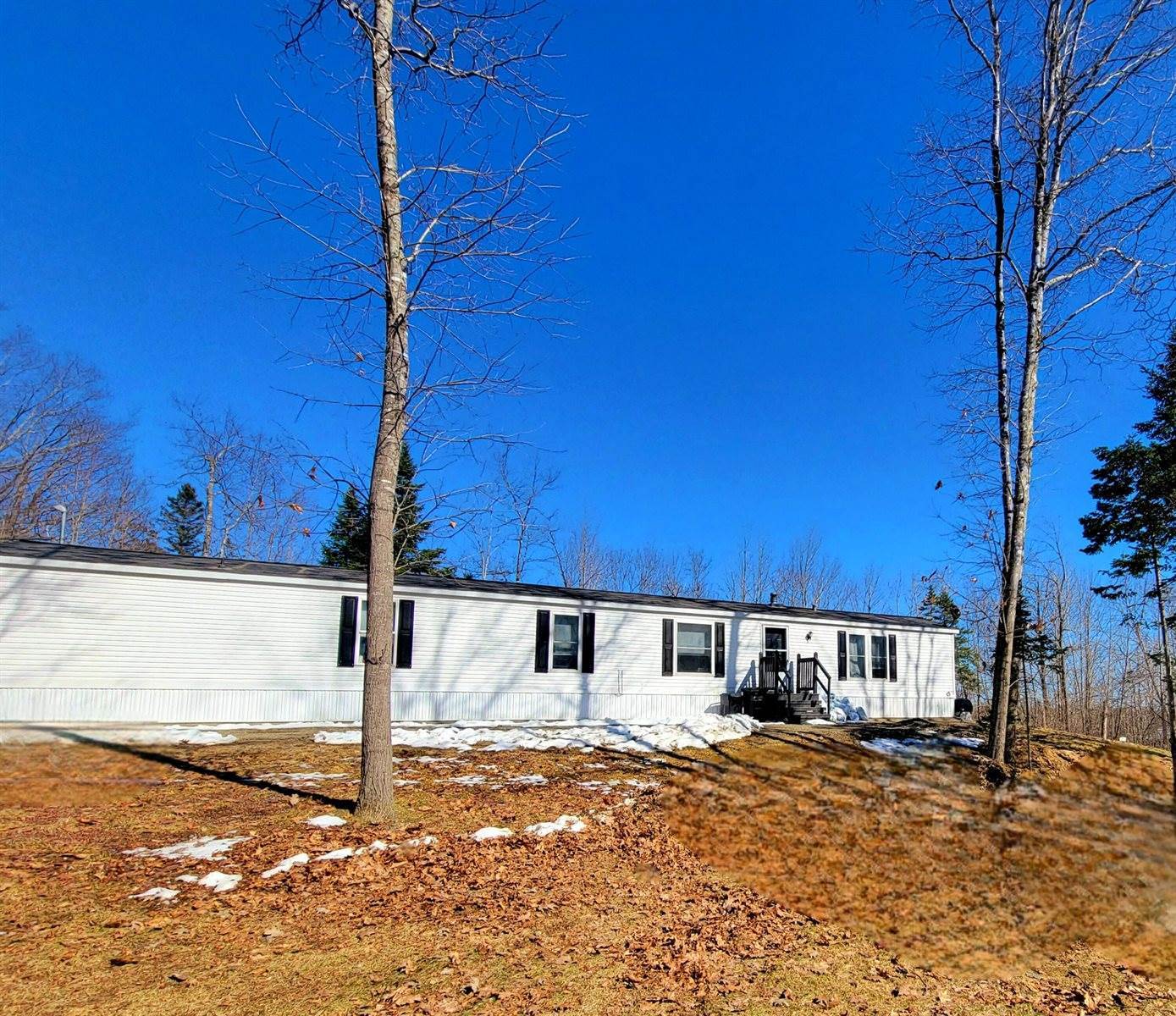 130 Beech Grove Road, Corinth, ME 04427