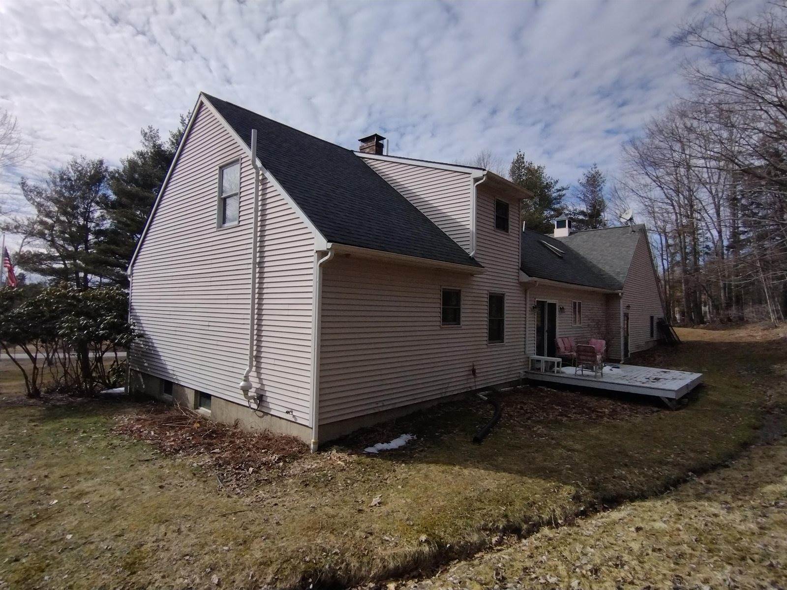 23 Carriage Lane, Holden, ME 04429