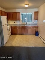 7 Saint Moritz Place, Toms River, NJ 08753