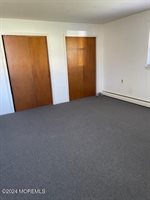 7 Saint Moritz Place, Toms River, NJ 08753