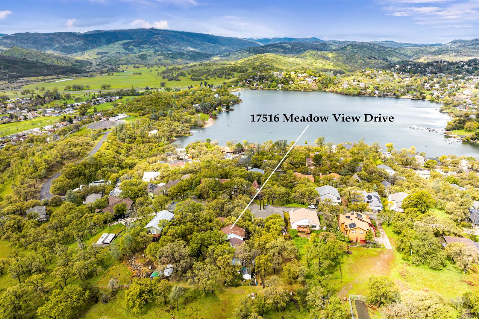 17516 Meadow View Drive, Hidden Valley Lake, CA 95467