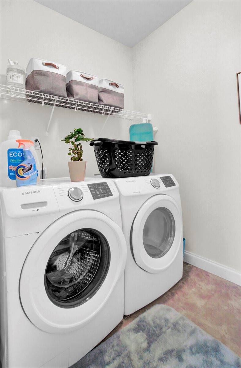 8762 Evangeline Drive, North Charleston, SC 29420