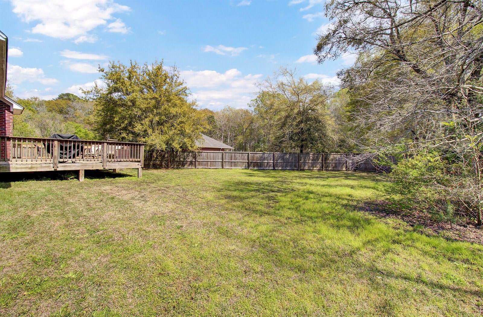 8762 Evangeline Drive, North Charleston, SC 29420