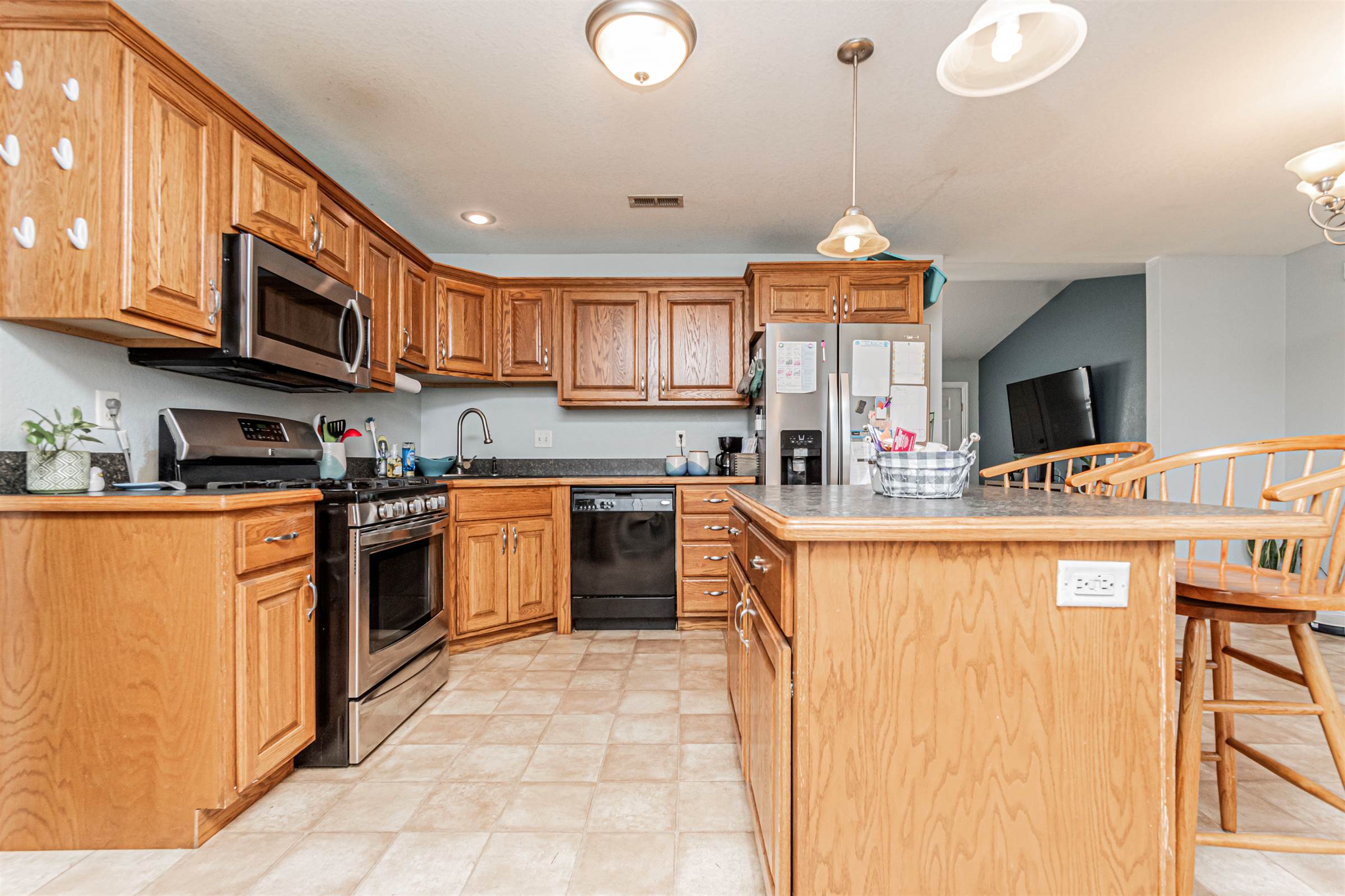 1613 West 14th Street Pl, Junction City, KS 66441