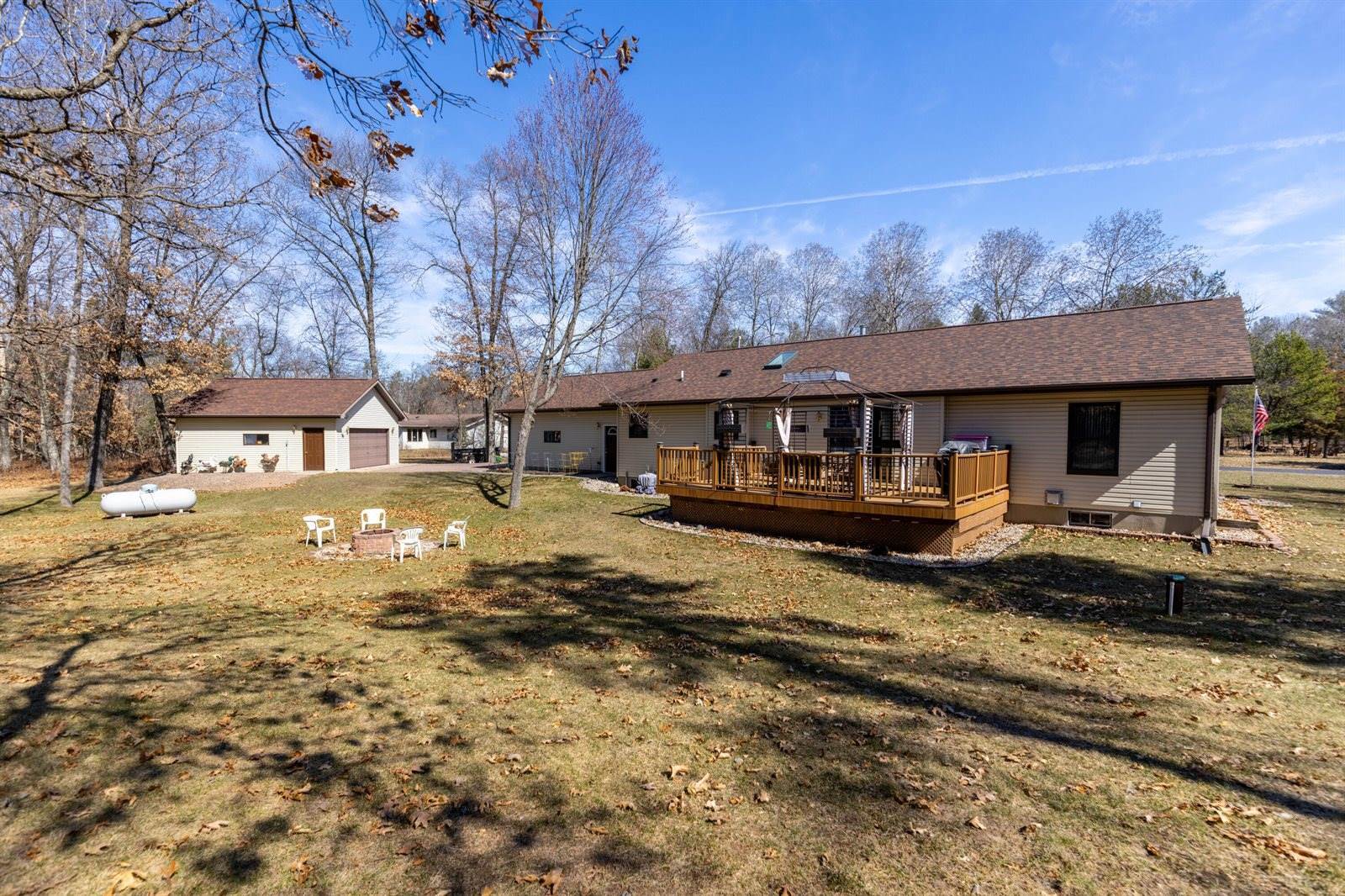 1185 Arrowhead Trl, Rome, WI 54457