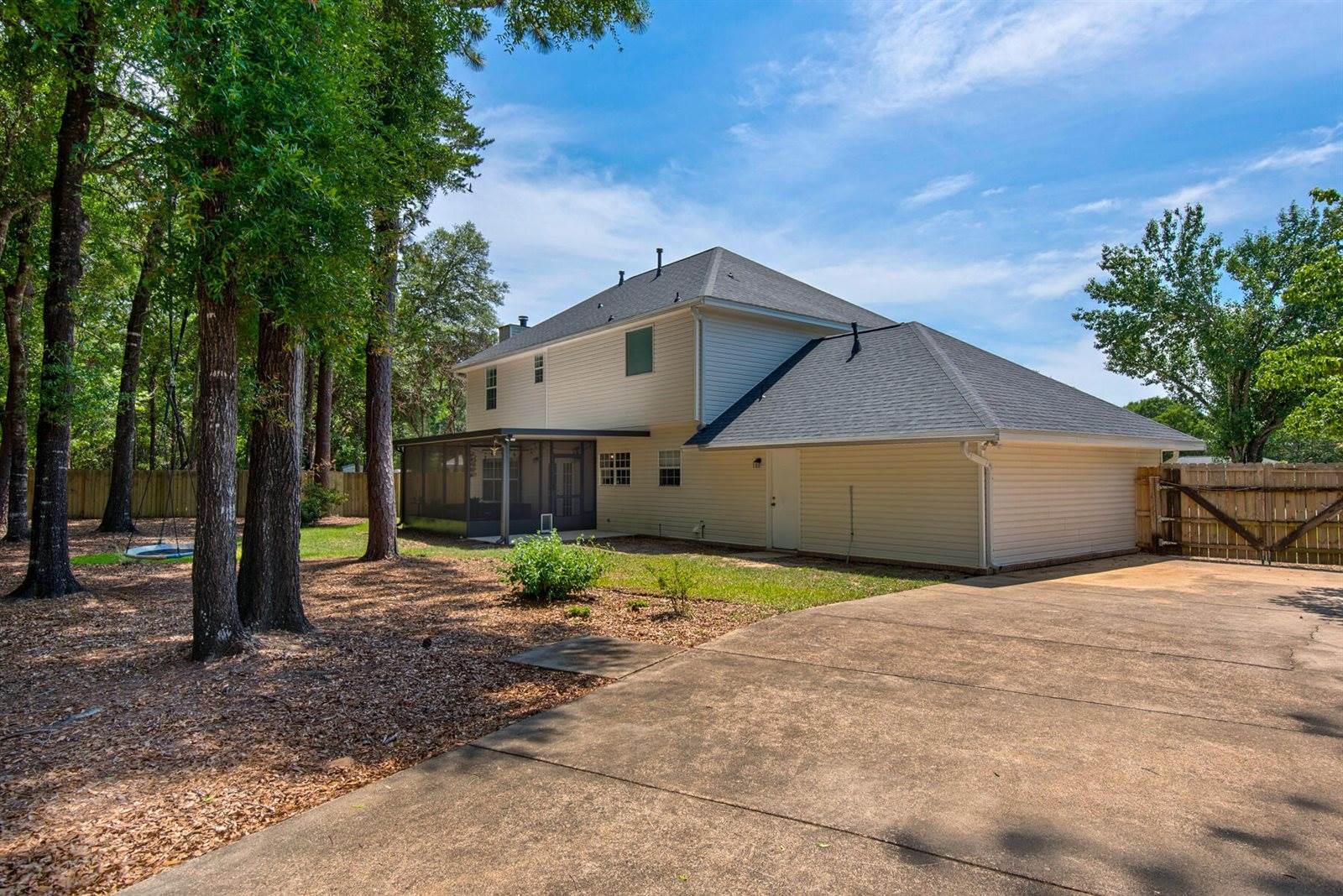 2197 Chase Drive, Niceville, FL 32578