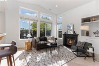 100 Burgundy Ct, Martinez, CA 94553