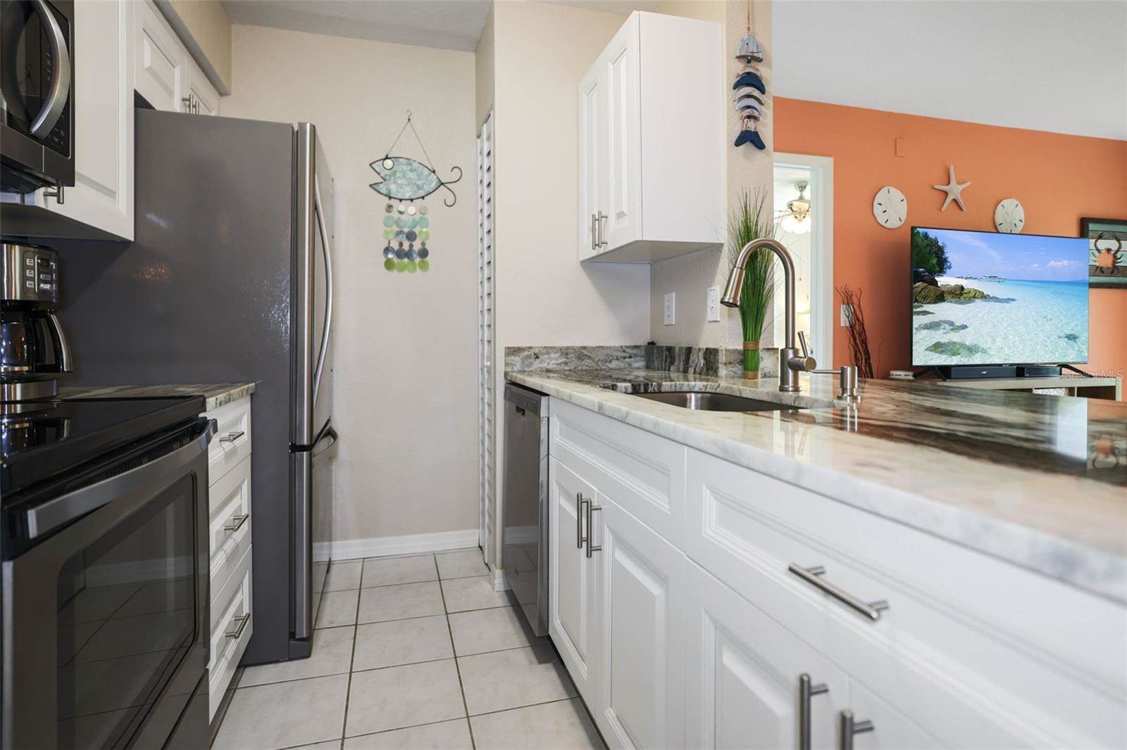 2090 Hunters Glen Drive, Dunedin, FL 34698