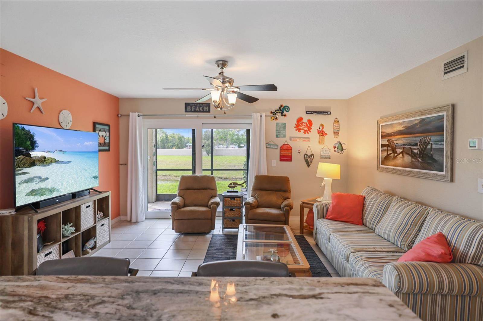 2090 Hunters Glen Drive, Dunedin, FL 34698