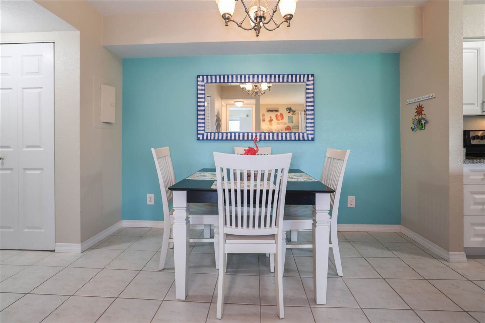 2090 Hunters Glen Drive, Dunedin, FL 34698