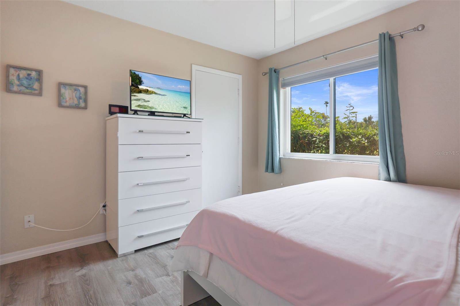 2090 Hunters Glen Drive, Dunedin, FL 34698