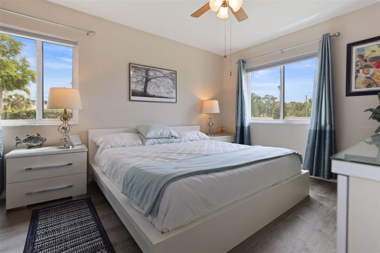 2090 Hunters Glen Drive, Dunedin, FL 34698