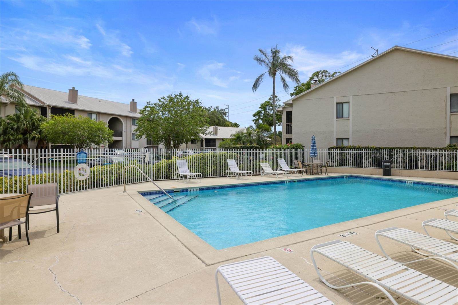 2090 Hunters Glen Drive, Dunedin, FL 34698