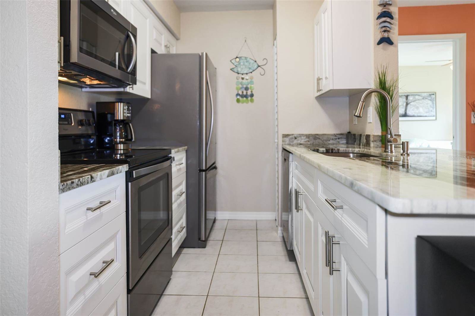 2090 Hunters Glen Drive, Dunedin, FL 34698