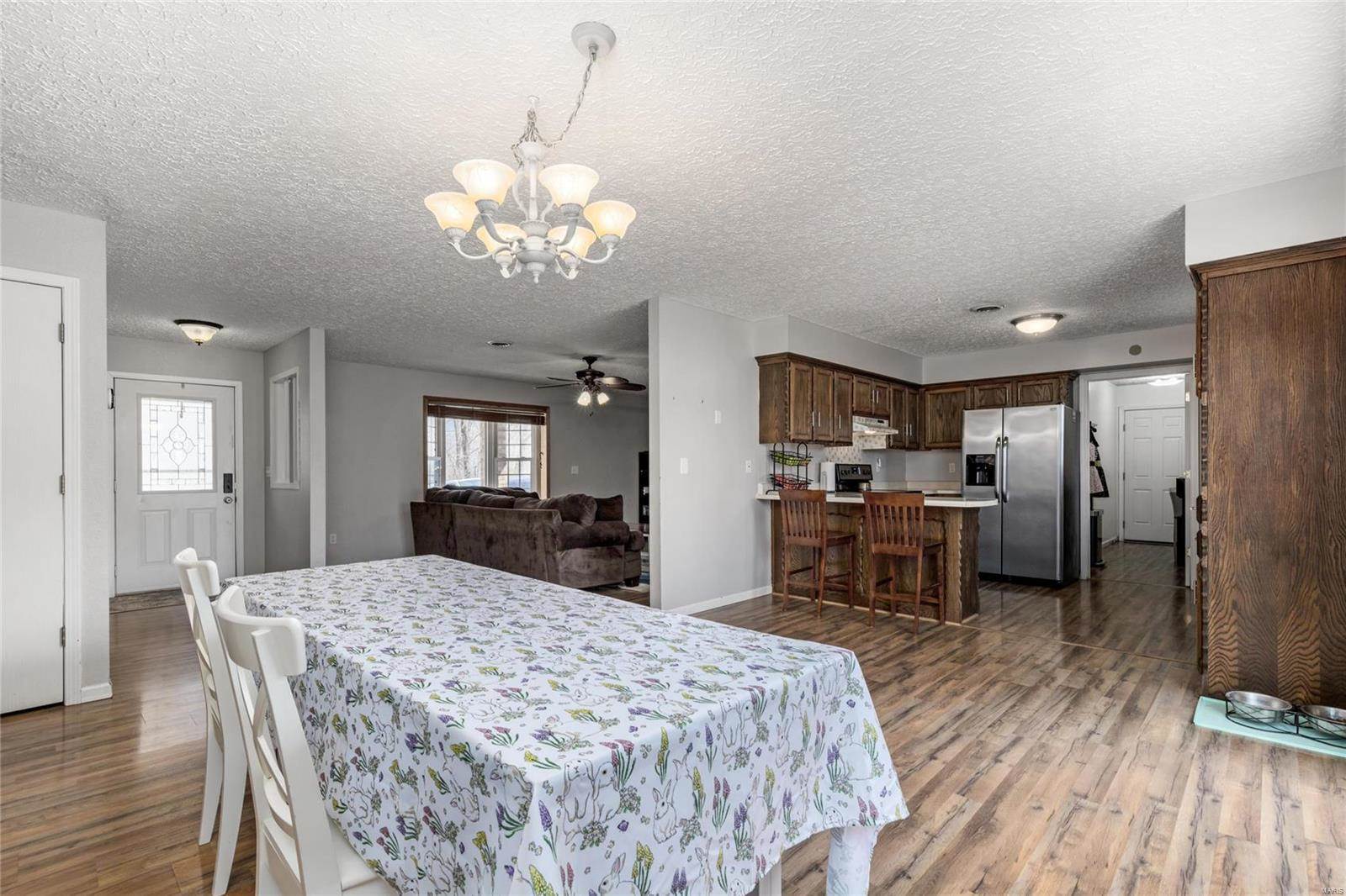 21201 Helga Lane, Saint Robert, MO 65584