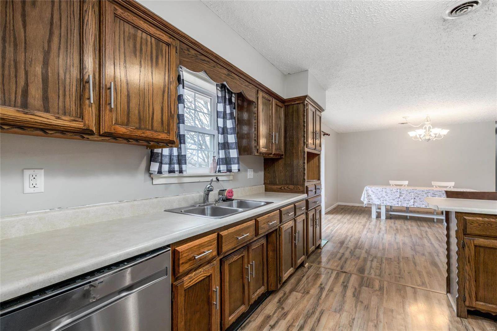 21201 Helga Lane, Saint Robert, MO 65584