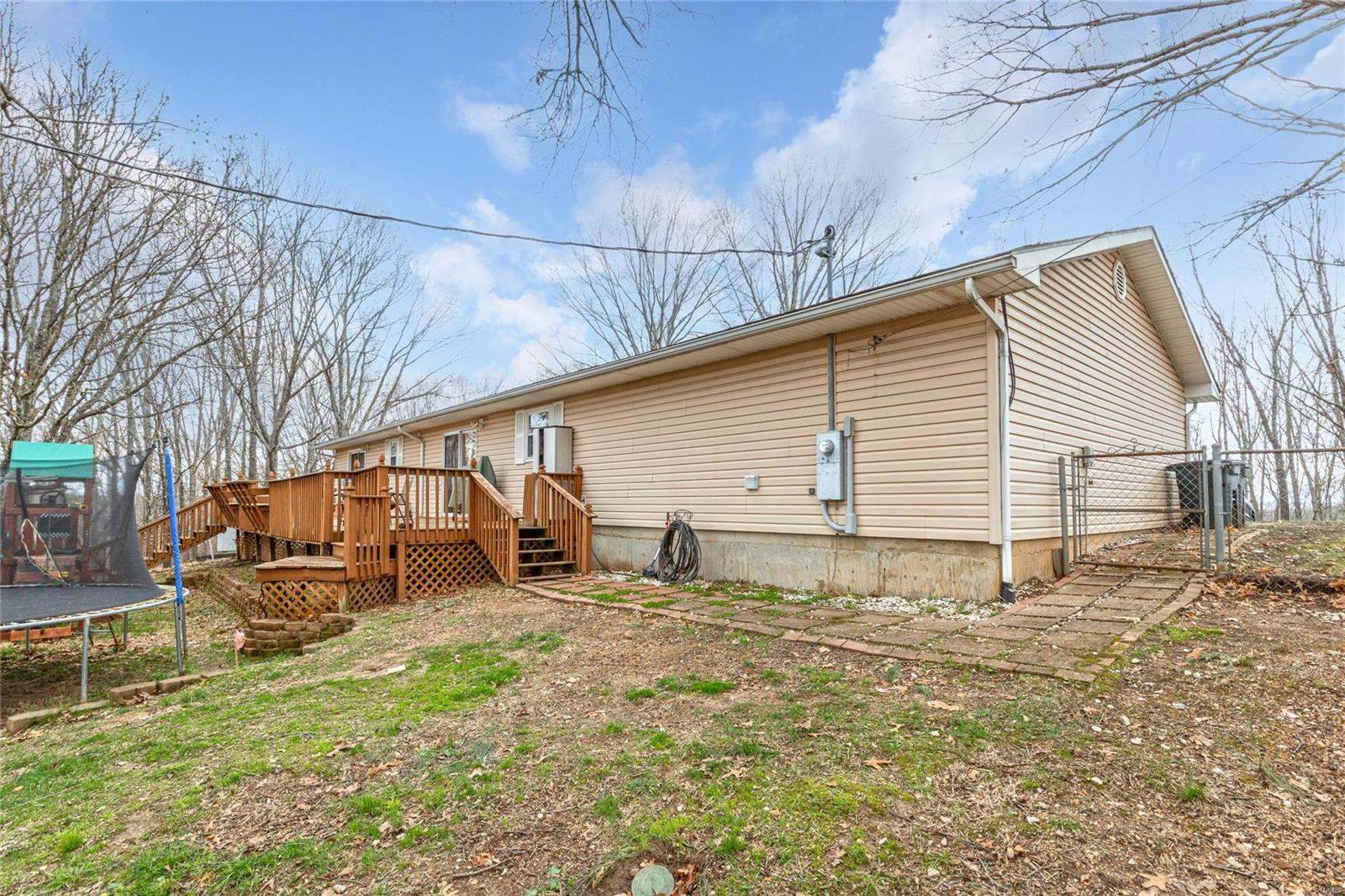 21201 Helga Lane, Saint Robert, MO 65584