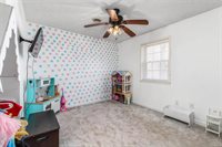 21201 Helga Lane, Saint Robert, MO 65584