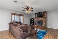 21201 Helga Lane, Saint Robert, MO 65584