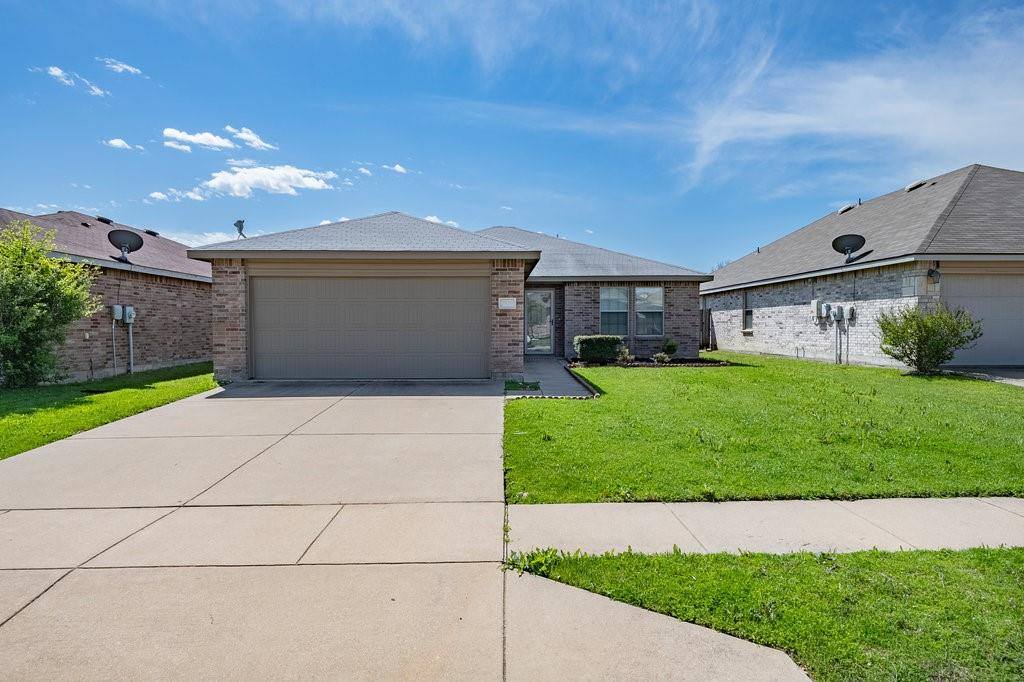 2529 Mill Springs Pss, Fort Worth, TX 76123